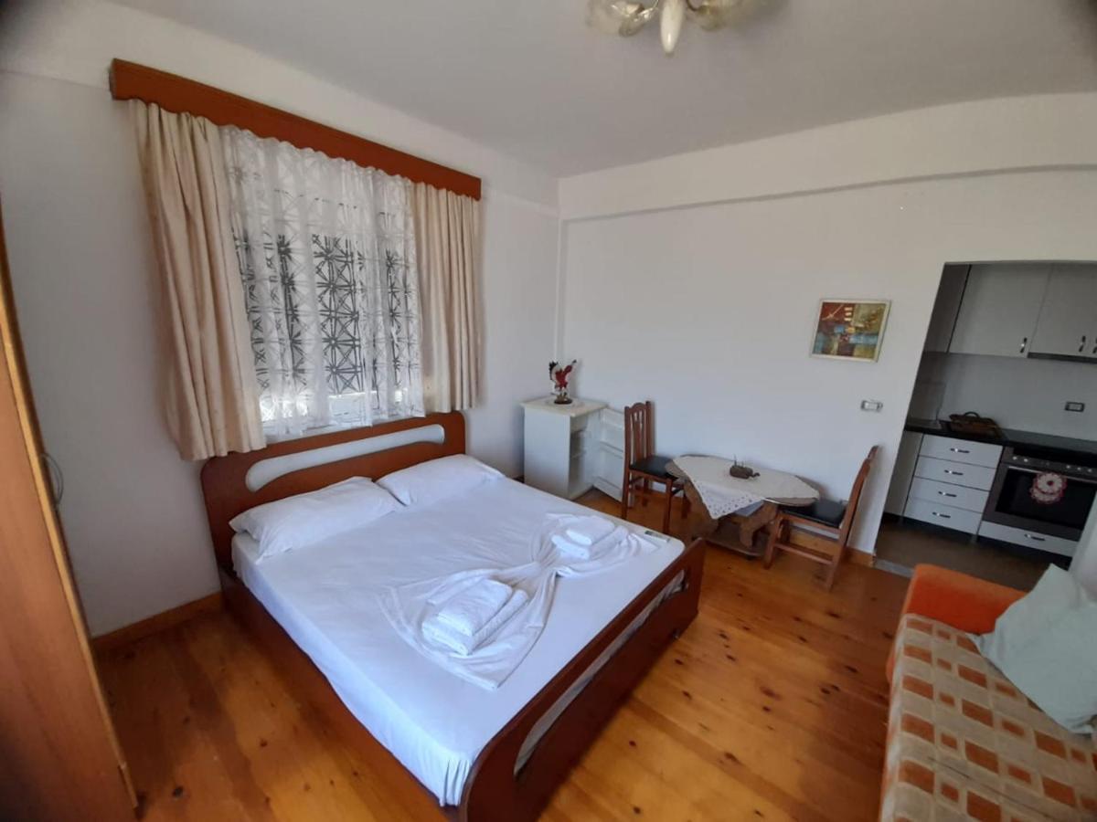 Rey Garden Villa Vlorë Eksteriør bilde