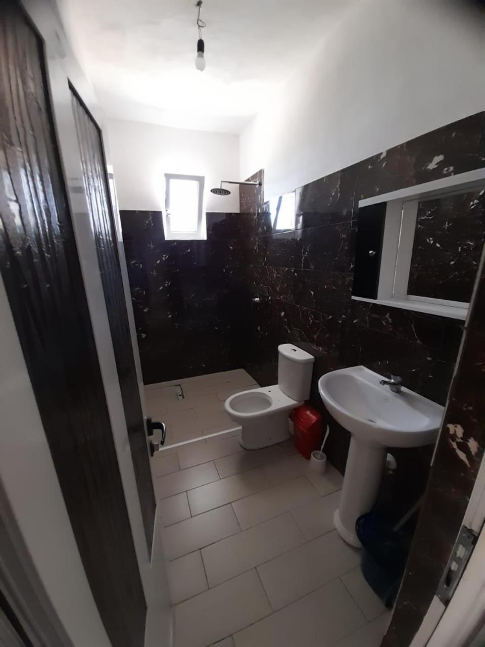Rey Garden Villa Vlorë Rom bilde